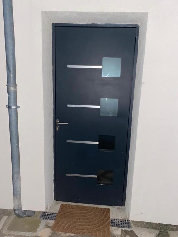 Appartement 2 Pieces Cosy Au Calme Mitry-Mory Dış mekan fotoğraf